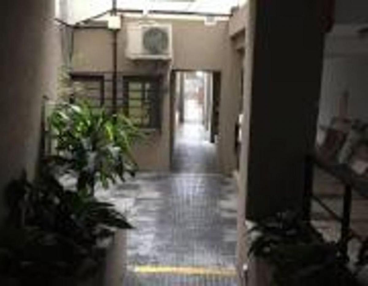 Квартира с 2 спальнями в Ломас-де-Самора, Аргентина № 18486