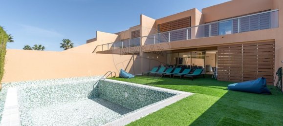 3 bedrooms House in Guia, Portugal No. 25660 9