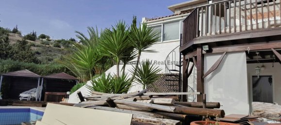 3 bedrooms Villa in Tala, Cyprus No. 3677 12