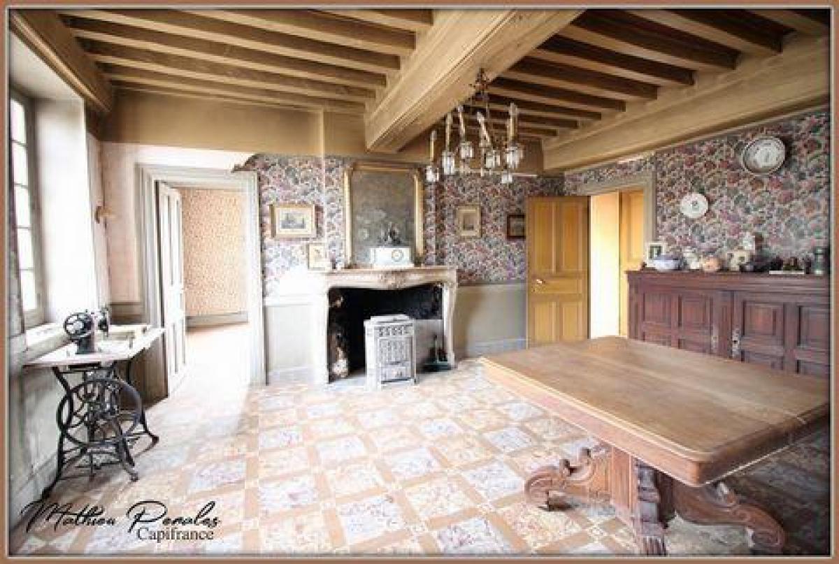 3 bedrooms House in Gueugnon, France No. 5158