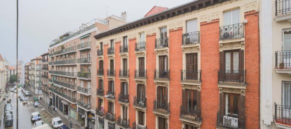 3 bedrooms Apartment in Madrid, Spain No. 118541 28