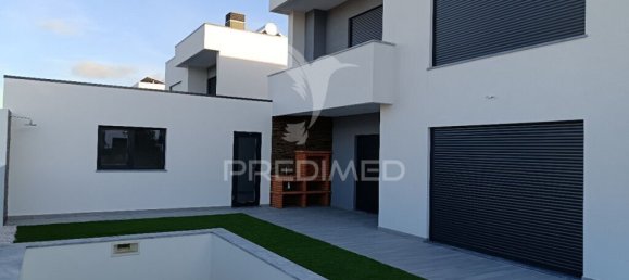 3 Schlafzimmer Haus in Setubal, Portugal, Nr. 137616 7