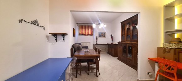 Apartamento de 4 habitaciónes en Florence, Italy No. 45570 8