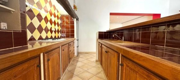 2 bedrooms Apartment in Marseille, France No. 338575 3