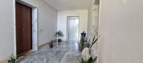 3 bedrooms Apartment in Maddaloni, Italy No. 316904 7