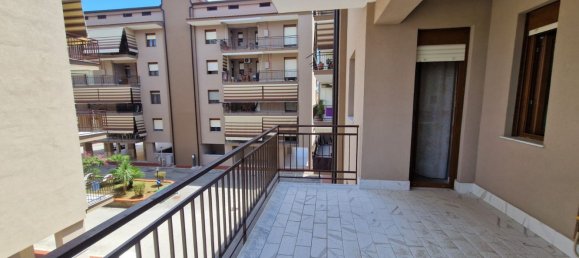 3 bedrooms Apartment in Maddaloni, Italy No. 316904 14