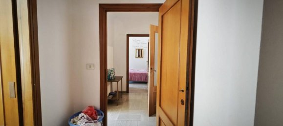 3 rooms Apartment in Rende, Italy No. 42033 8