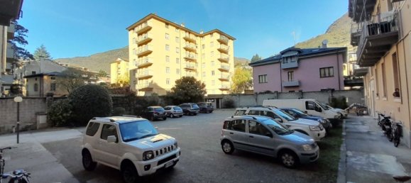 5 rooms Apartment in Sondrio, Italy No. 218074 11