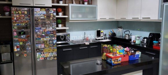 4 bedrooms House in Jakarta, Indonesia No. 1371 24