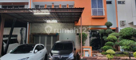 4 bedrooms House in Jakarta, Indonesia No. 1371 27