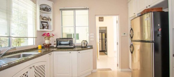 4 bedrooms House in Chiang Mai, Thailand No. 57725 5