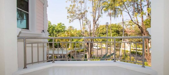 4 bedrooms House in Chiang Mai, Thailand No. 57725 14