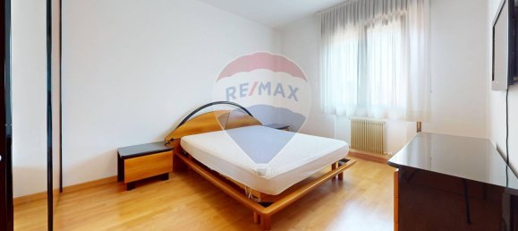 6 chambres Appartement à Vicenza, Italy No. 326626 14