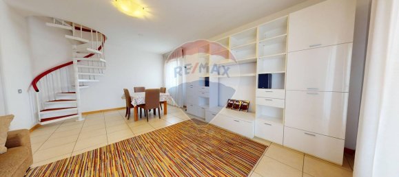 6 chambres Appartement à Vicenza, Italy No. 326626 3