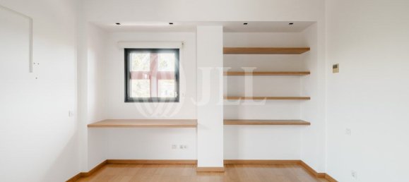 3 bedrooms House in Cascais, Portugal No. 139598 13