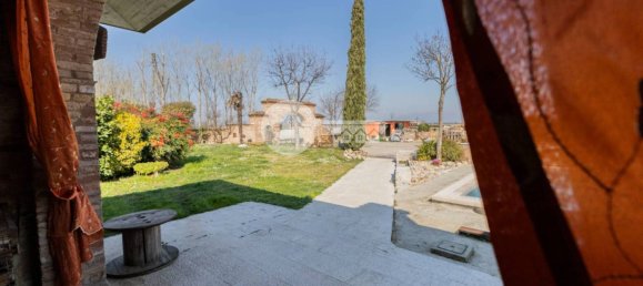 Villa de 4 dormitorios en Ghedi, Italy No. 211664 27