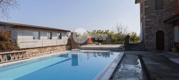 Villa de 4 dormitorios en Ghedi, Italy No. 211664 24