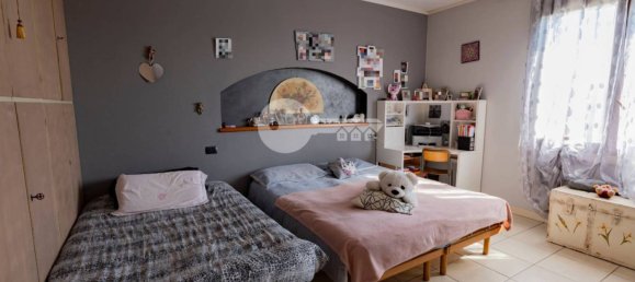 Villa de 4 dormitorios en Ghedi, Italy No. 211664 5