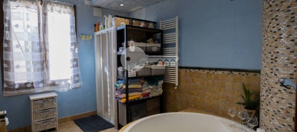 Villa de 4 dormitorios en Ghedi, Italy No. 211664 39