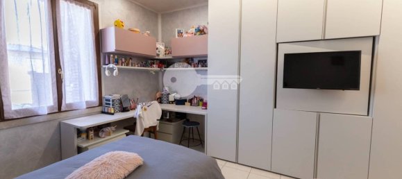 Villa de 4 dormitorios en Ghedi, Italy No. 211664 42