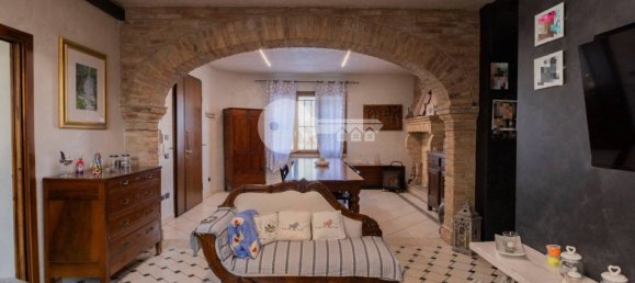 Villa de 4 dormitorios en Ghedi, Italy No. 211664 32
