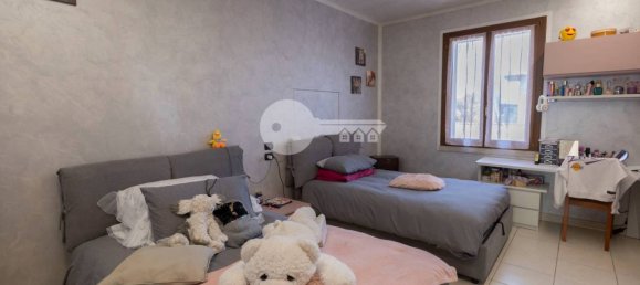 Villa de 4 dormitorios en Ghedi, Italy No. 211664 40