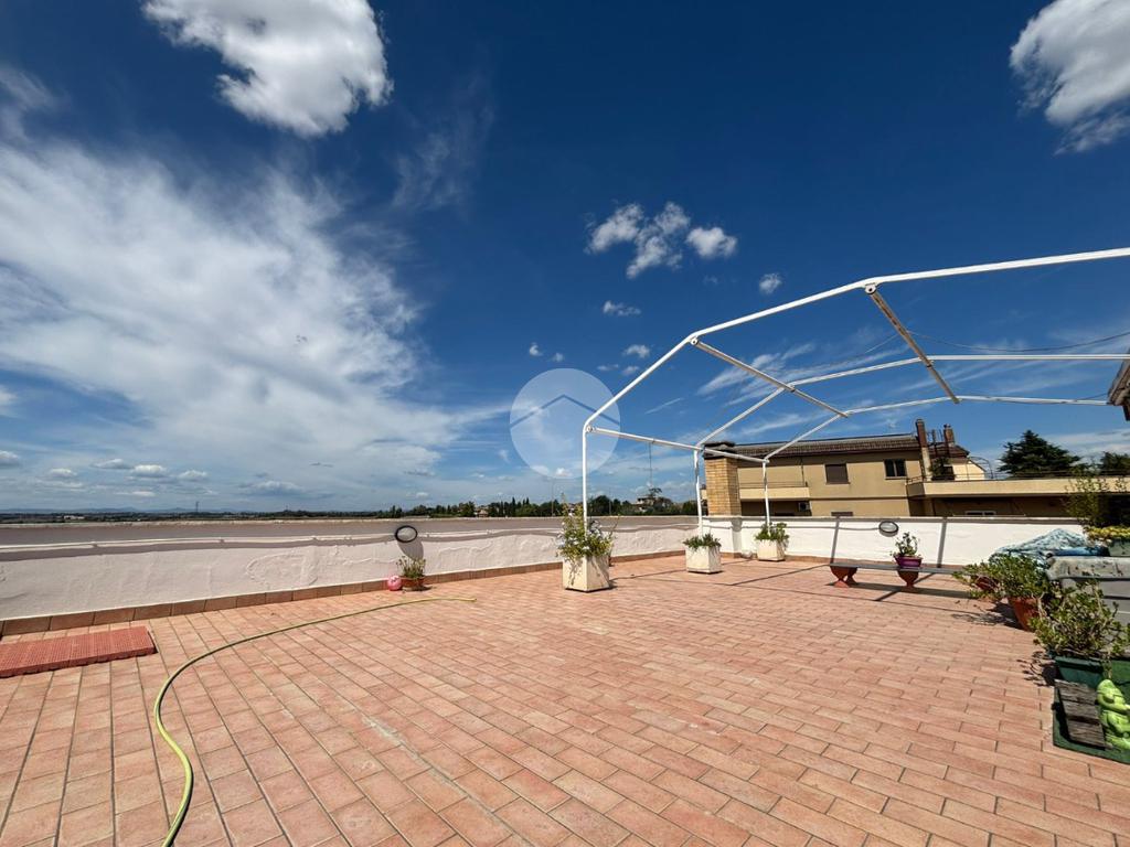 Apartamento T4 em Rome, Italy N.º 291891