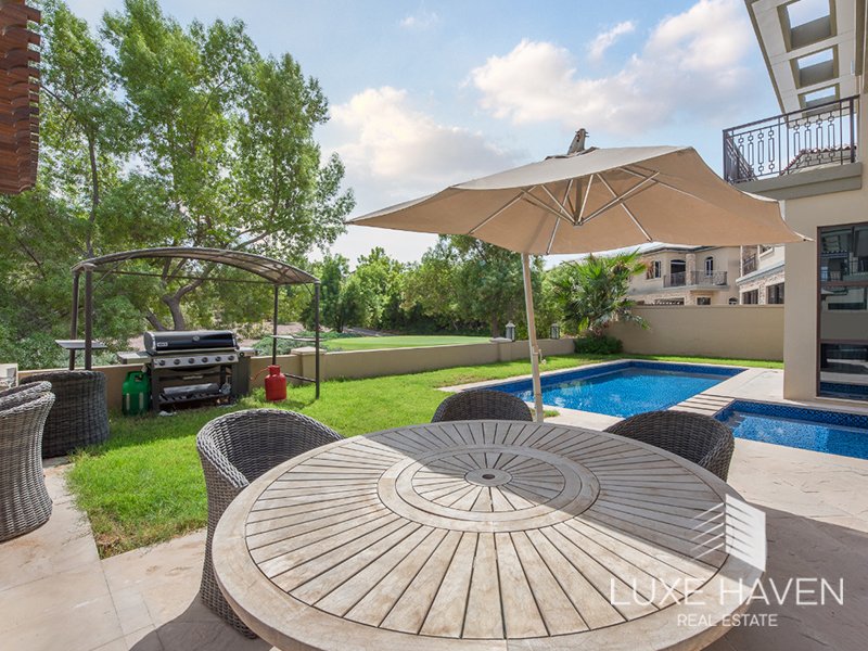 5 bedrooms Villa in Jumeirah Golf Estates, UAE No. 55511