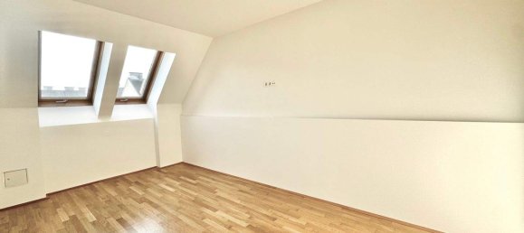 3-Zimmer Doppelhaus in Rudolfsheim-Funfhaus, Austria, Nr. 191024 6