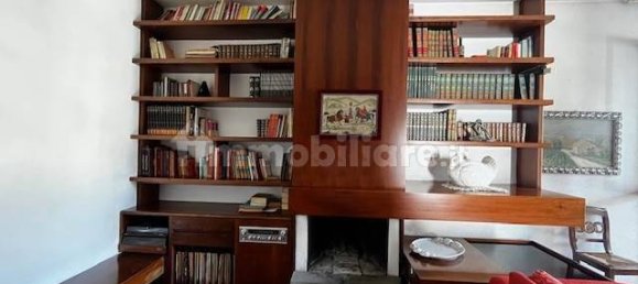 4 bedrooms Villa in Ancona, Italy No. 375049 3