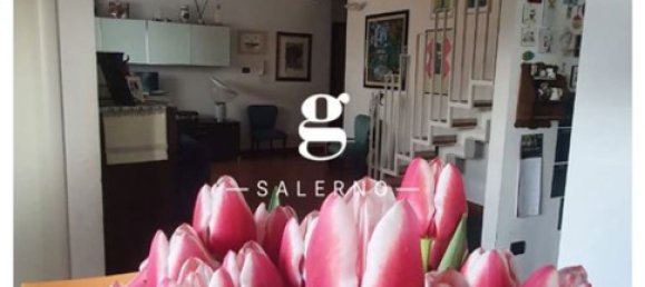 3 rooms Apartment in Salerno, Italy No. 101160 7