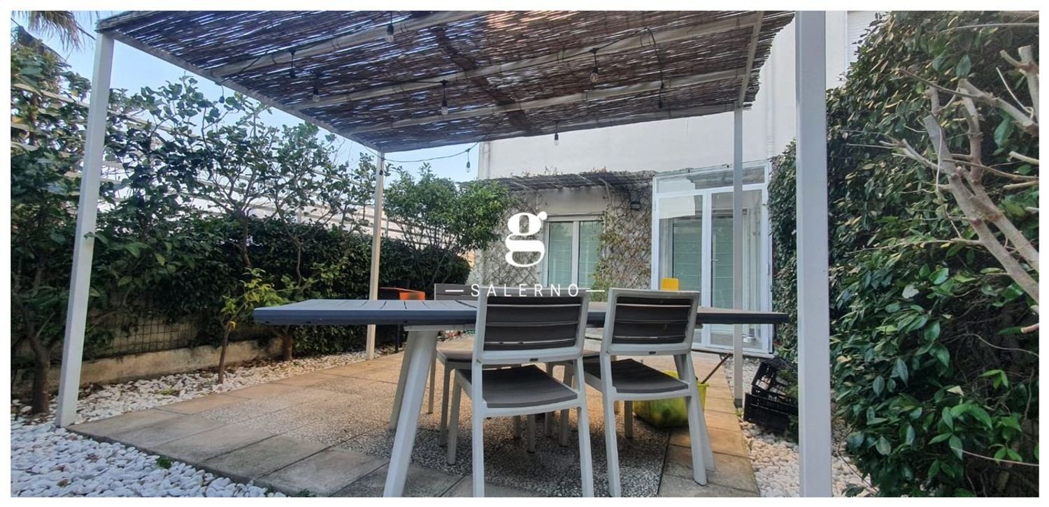 3 rooms Apartment in Salerno, Italy No. 101160