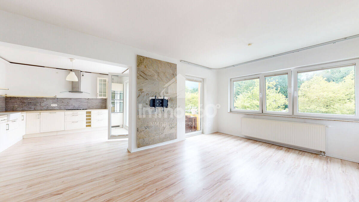 3 chambres Appartement à Friedrichsfelde, Germany No. 327519