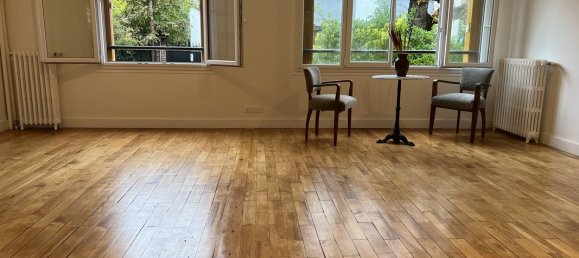 Apartamento de 2 dormitorios en Colombes, France No. 189195 3