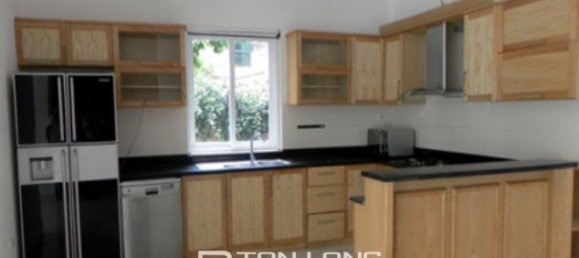 4 Schlafzimmer Villa in Tay Ho, Vietnam, Nr. 2742 6