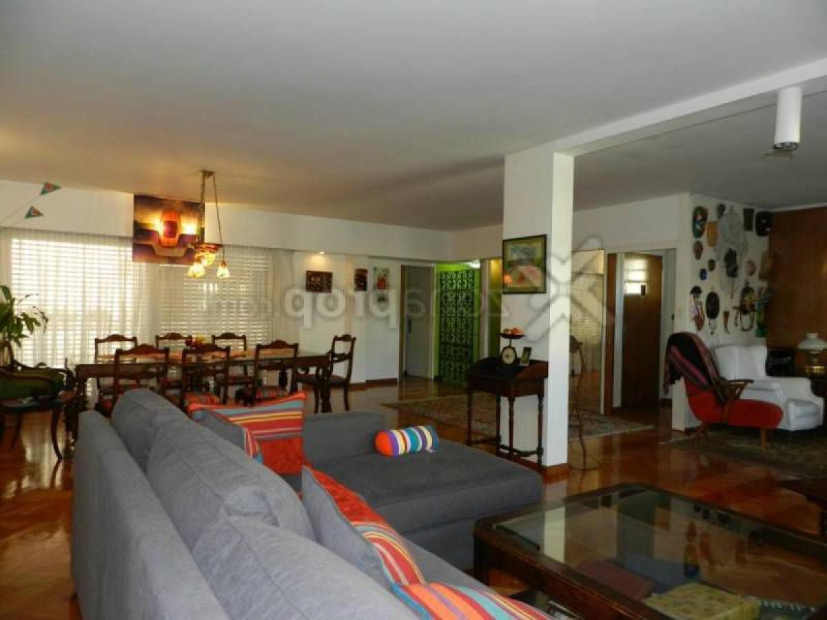 3 bedrooms Apartment in Buenos Aires, Argentina No. 85598