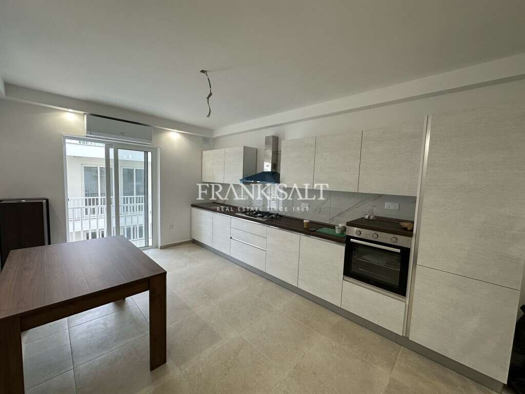 Apartamento de 2 dormitorios en Mellieha, Malta No. 7536