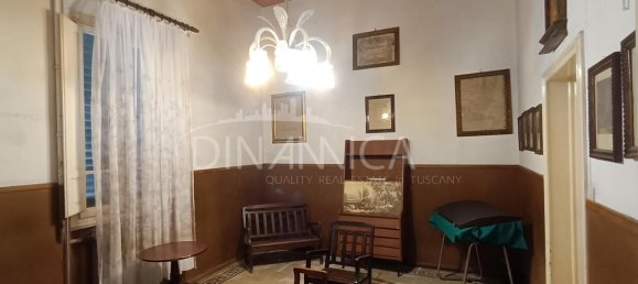 Вилла с 4 комнатами в Винчи, Италия № 233983 36