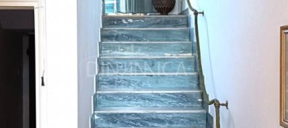 Вилла с 4 комнатами в Винчи, Италия № 233983 7