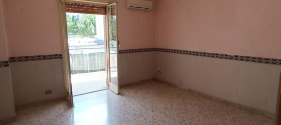 4-Zimmer Wohnung in Palermo, Italy, Nr. 284735 4