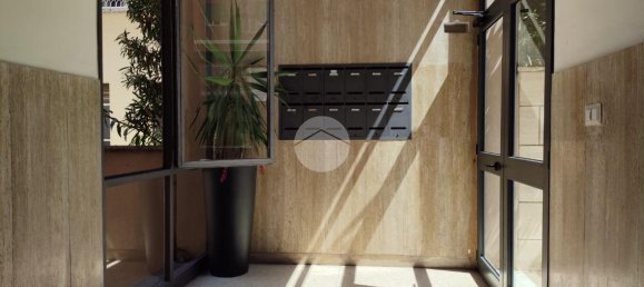 5-salle Appartement à Rome, Italy No. 23146 5