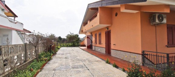 Casa de 3 divisões em Cropani, Italy N.º 7336 4