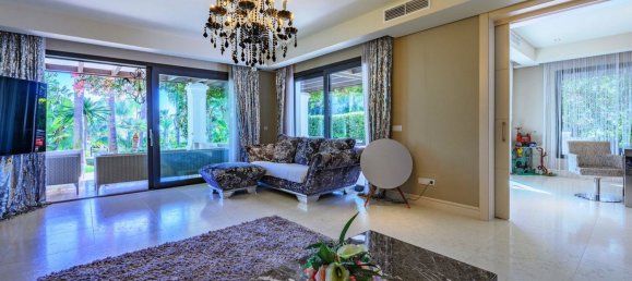 6 bedrooms House in Marbella, Spain No. 89713 5