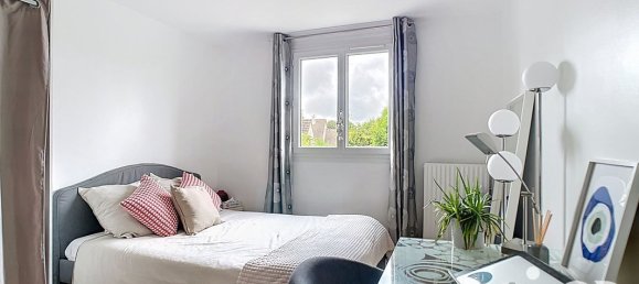 3 Schlafzimmer Haus in Vaux-le-Penil, France, Nr. 332375 8