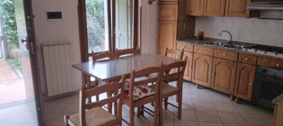 Casa de 5 divisões em Arezzo, Italy N.º 19495 14