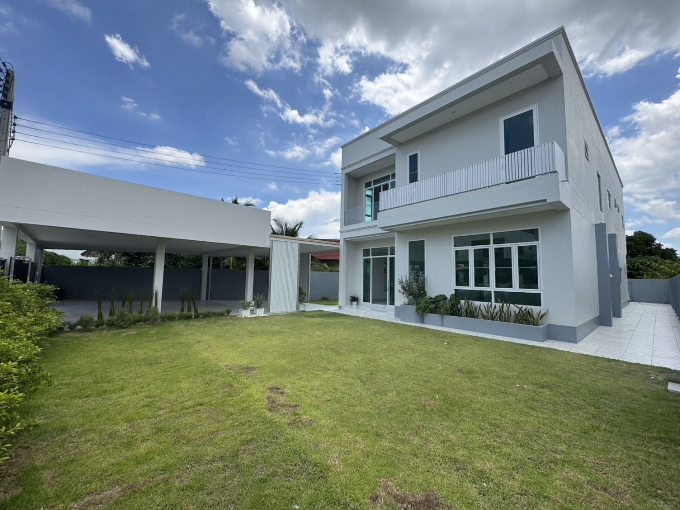 Дом с 5 спальнями в Сан-Сай, Таиланд № 70585