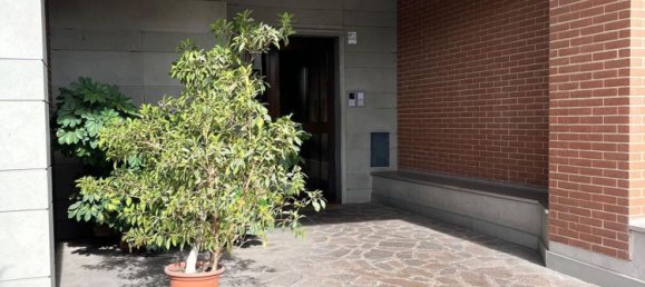 3 rooms Apartment in Rome, Italy No. 92763 6