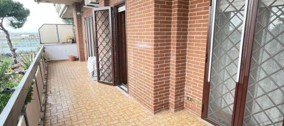 3 rooms Apartment in Rome, Italy No. 92763 33