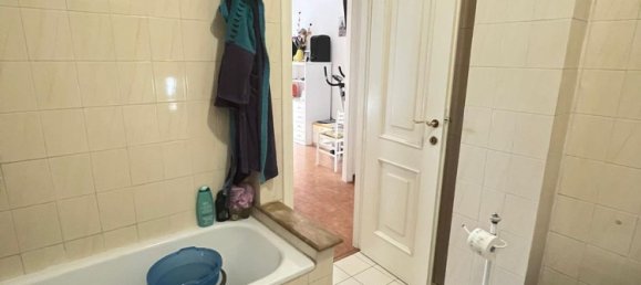 3 rooms Apartment in Rome, Italy No. 92763 23