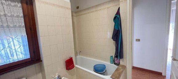 3 rooms Apartment in Rome, Italy No. 92763 22